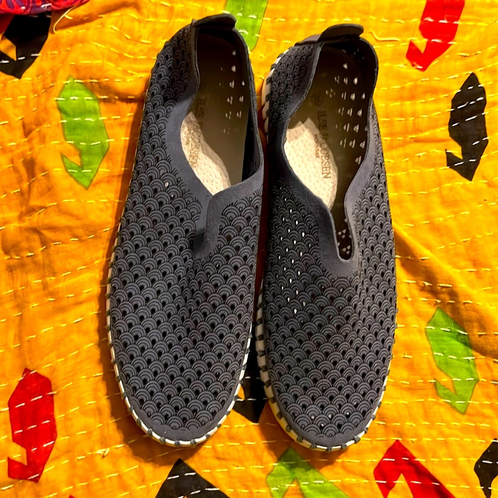 Isle Jacobson loafers
